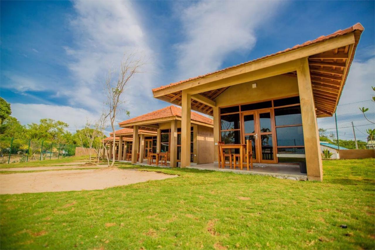Nikara Nature Resort Arugam Bay Dış mekan fotoğraf